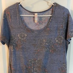 Blue floral lularoe tee